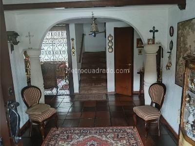Casa de 5 alcobas en venta en Niza, Bogotá, 300 m² · foto 6 de 15