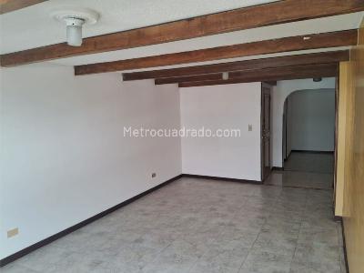 Apartamento de 3 alcobas en venta en Suba, Bogotá, 96 m² · foto 3 de 20