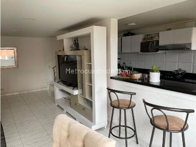Apartamento de 2 alcobas en venta en Niza, Bogotá, 98 m² · foto 3 de 20
