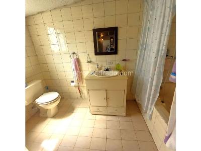 Casa de 4 alcobas en arriendo en Pasadena, Bogotá, 300 m² · foto 15 de 18