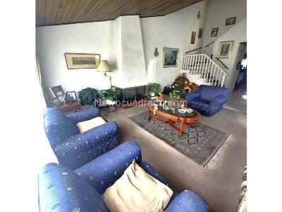 Casa de 4 alcobas en arriendo en Pasadena, Bogotá, 300 m² · foto 2 de 18