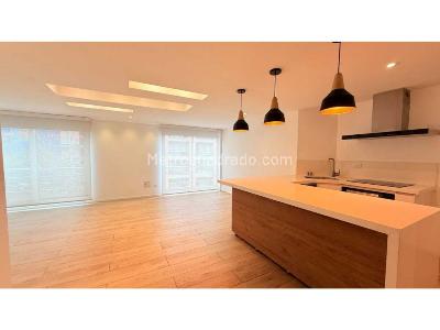 Apartamento de 3 alcobas en venta en Bella Suiza, Bogotá, 114 m² · foto 2 de 14