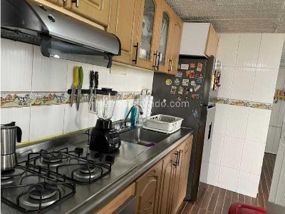 Apartamento de 3 alcobas en venta en Suba, Bogotá, 51 m² · foto 5 de 12