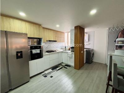 Apartamento de 3 alcobas en venta en Usaquen, Bogotá, 135 m² · foto 6 de 16