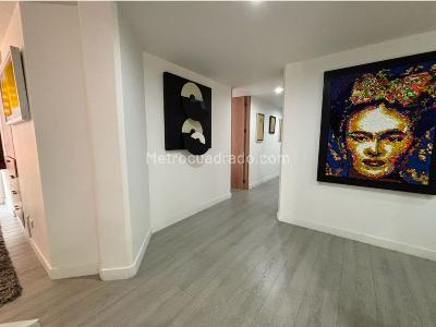 Apartamento de 3 alcobas en venta en Usaquen, Bogotá, 135 m² · foto 7 de 16
