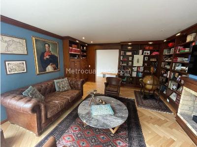Apartamento de 3 alcobas en venta en La Cabrera, Bogotá, 303 m² · foto 5 de 20
