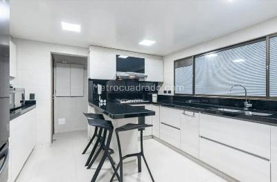 Apartamento de 3 alcobas en venta en Usaquen, Bogotá, 173 m² · foto 15 de 20