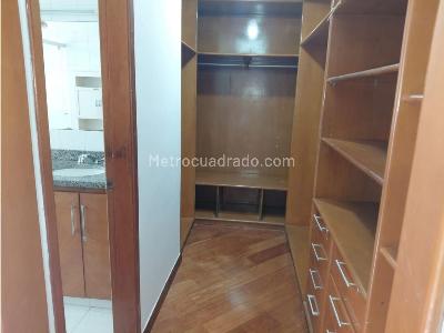 Apartamento de 3 alcobas en venta en Usaquen, Bogotá, 164 m² · foto 15 de 20