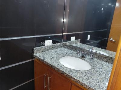 Apartamento de 3 alcobas en venta en Usaquen, Bogotá, 164 m² · foto 17 de 20