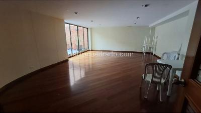 Apartamento de 3 alcobas en venta en Usaquen, Bogotá, 164 m² · foto 3 de 20