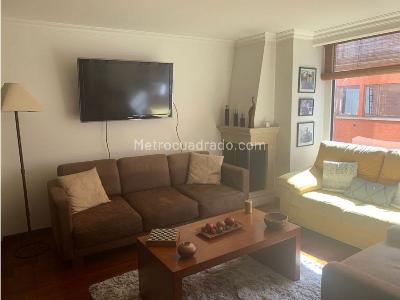Apartamento de 2 alcobas en venta en Chico Norte, Bogotá, 67 m² · foto 3 de 11