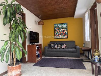 Casa de 4 alcobas en venta en Belmira, Bogotá, 192 m² · foto 12 de 20