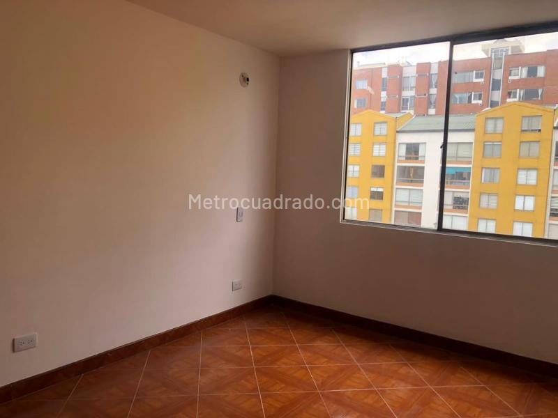 Piso – Bogotá D.C. - Más