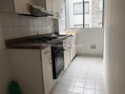 Apartamento en venta en Britalia Norte, Bogotá · foto 6 de 10