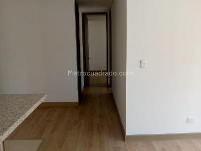 Apartamento de 2 alcobas en venta en Centro Veracruz, Bogotá, 64 m² · foto 2 de 18