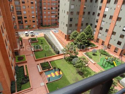 Apartamento de 3 alcobas en venta en Colina, Bogotá, 98 m² · foto 2 de 15