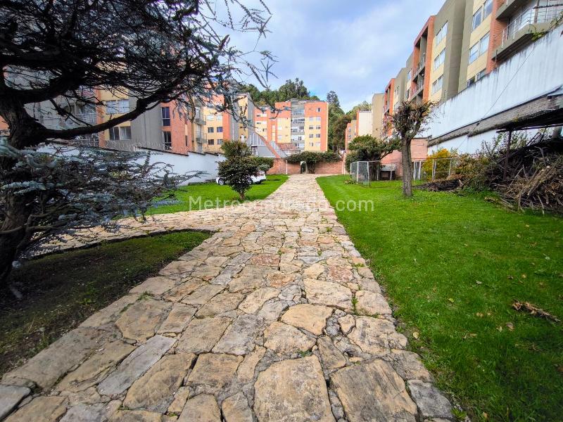 Lote en Venta, USAQUEN, Bogotá D.C. - Más
