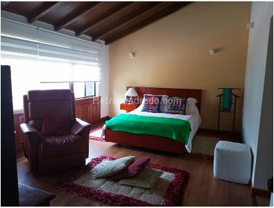 Casa de 3 alcobas en venta en Recodo Del Country, Bogotá, 360 m² · foto 9 de 16
