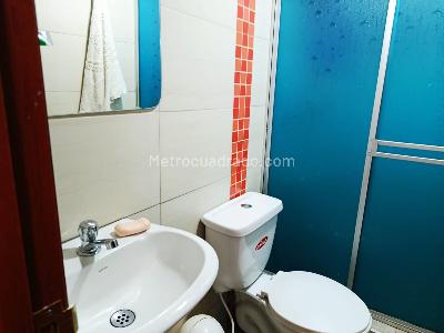 Casa en venta en Abraham Lincoln, Bogotá · foto 9 de 11