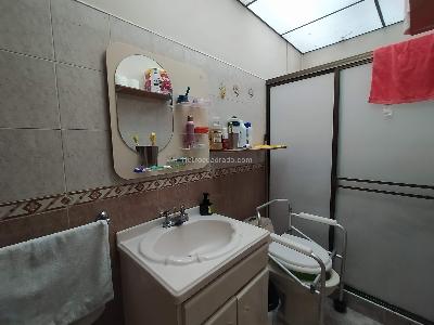 Casa en venta en San Isidro, Bogotá · foto 9 de 20