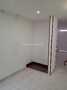 Casa en venta en Villas De Granada, Bogotá · foto 2 de 20