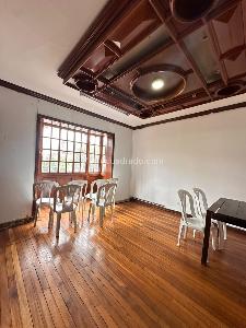 Casa de 5 alcobas en venta en La Magdalena, Bogotá, 400 m² · foto 8 de 19
