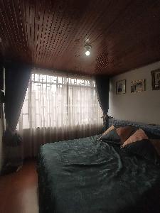 Casa de 3 alcobas en venta en Los Alcazares, Bogotá, 240 m² · foto 15 de 20