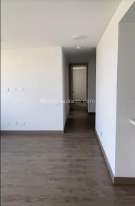 Apartamento de 3 alcobas en venta en Torca, Bogotá, 83 m² · foto 2 de 20