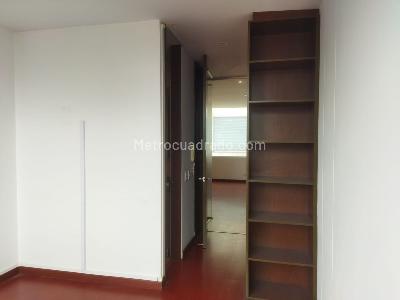 Apartaestudio en venta en Cedritos, Bogotá, 43 m² · foto 9 de 20
