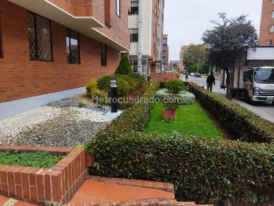 Apartamento de 3 alcobas en venta en Colina Victoria Norte, Bogotá, 98 m² · foto 2 de 20
