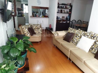 Apartamento de 3 alcobas en venta en Colina Victoria Norte, Bogotá, 98 m² · foto 9 de 20