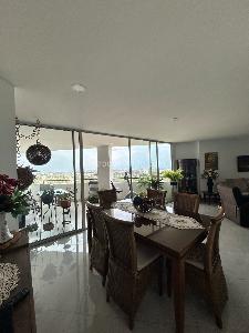 Apartamento de 4 alcobas en venta en Altos De Menga, Cali, 166 m² · foto 9 de 20