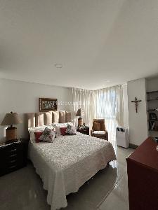 Apartamento de 4 alcobas en venta en Altos De Menga, Cali, 166 m² · foto 12 de 20