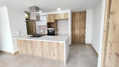 Apartamento de 2 alcobas en venta en Valle Del Lili, Cali, 82 m² · foto 3 de 19