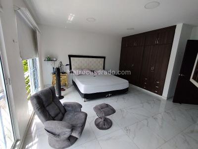 Casa de 4 alcobas en venta en La Hacienda, Cali, 365 m² · foto 16 de 20