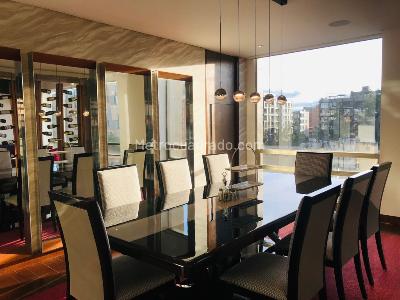 Apartamento de 5 alcobas en venta en Chico Norte, Bogotá, 380 m² · foto 7 de 20