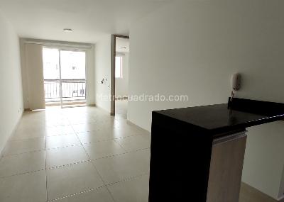 Apartamento de 3 alcobas en venta en Ciudad Pacifica, Cali, 54 m² · foto 2 de 20