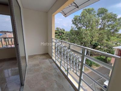 Apartamento de 3 alcobas en venta en San Carlos, Cali, 62 m² · foto 3 de 20