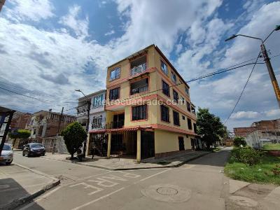 Apartamento de 3 alcobas en venta en San Carlos, Cali, 62 m² · foto 5 de 20