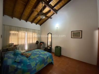 Casa de 5 alcobas en venta en Panamericano, Cali, 240 m² · foto 4 de 16