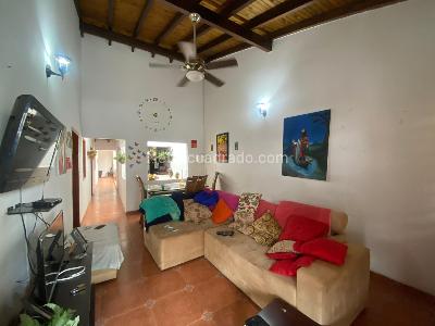 Casa de 5 alcobas en venta en Panamericano, Cali, 240 m² · foto 14 de 16