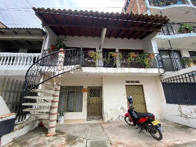 Casa de 5 alcobas en venta en Panamericano, Cali, 240 m² · foto 16 de 16