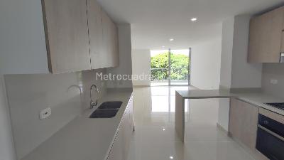 Apartamento de 3 alcobas en venta en Cuarto De Legua, Cali, 82 m² · foto 2 de 20