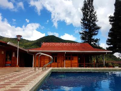 Casa de 5 alcobas en venta en Felidia, Cali · foto 2 de 20