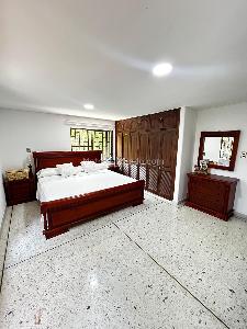 Casa de 4 alcobas en venta en Pance, Cali, 440 m² · foto 19 de 20