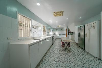Casa de 4 alcobas en venta en Manga, Cartagena, 509 m² · foto 3 de 20