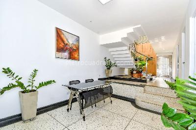 Casa de 5 alcobas en venta en La Arboleda, Cali, 700 m² · foto 4 de 20