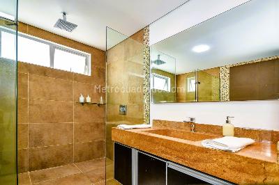 Casa de 5 alcobas en venta en La Arboleda, Cali, 700 m² · foto 13 de 20
