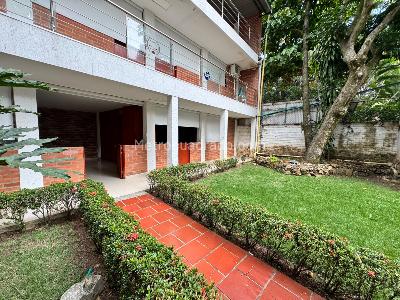 Casa de 5 alcobas en venta en Ciudad Jardin, Cali, 600 m² · foto 10 de 20