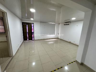 Casa de 5 alcobas en venta en Ciudad Jardin, Cali, 600 m² · foto 18 de 20